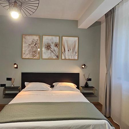 Exclusive Living Apartment Bukares Bagian luar foto