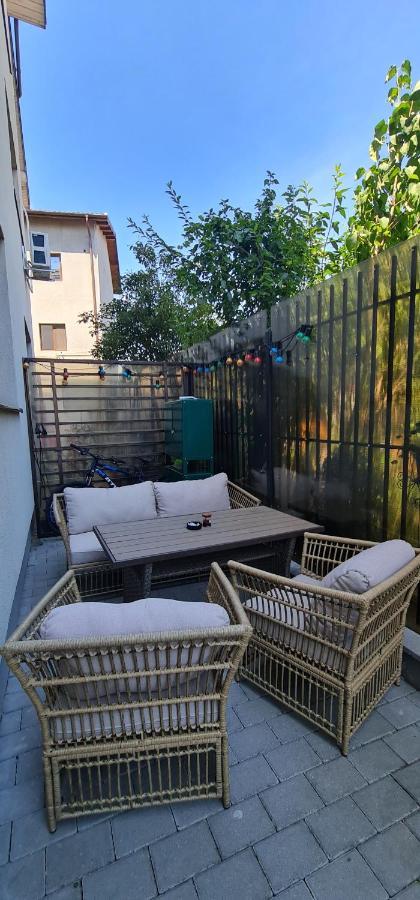 Exclusive Living Apartment Bukares Bagian luar foto